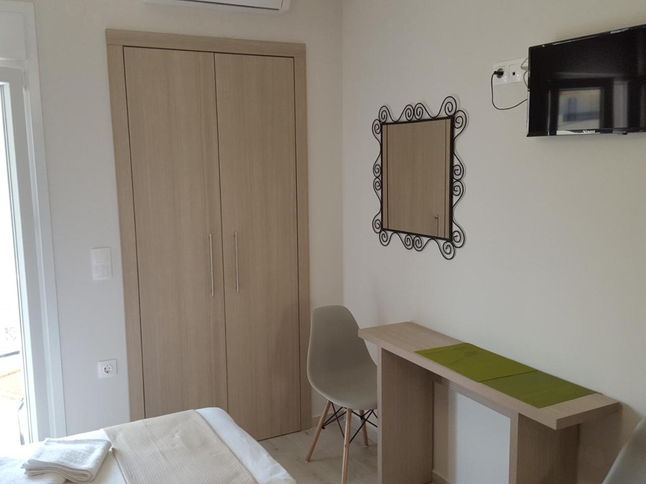 Minimalistic Studio Apartments Iraklio Eksteriør bilde